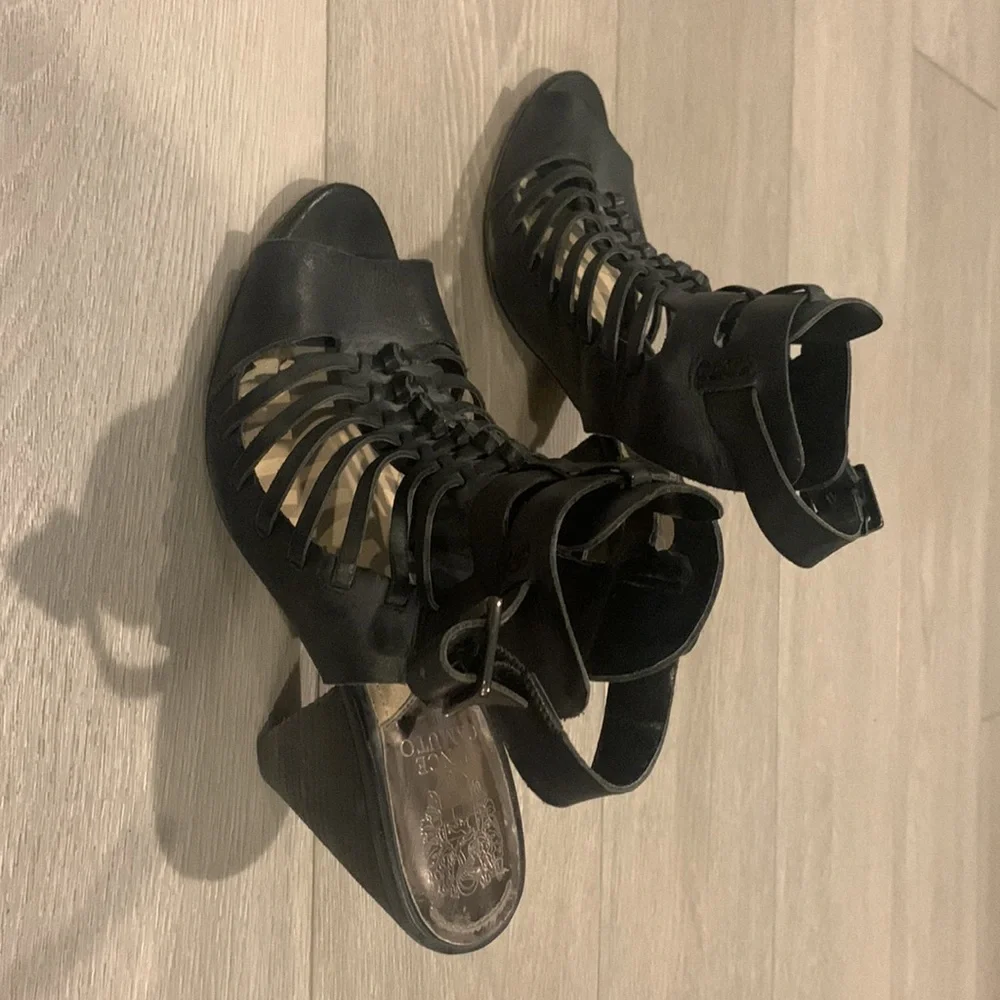 Vince Camuto Wedge Sandals - Black - Size 8.5 M - Picture 2 of 13